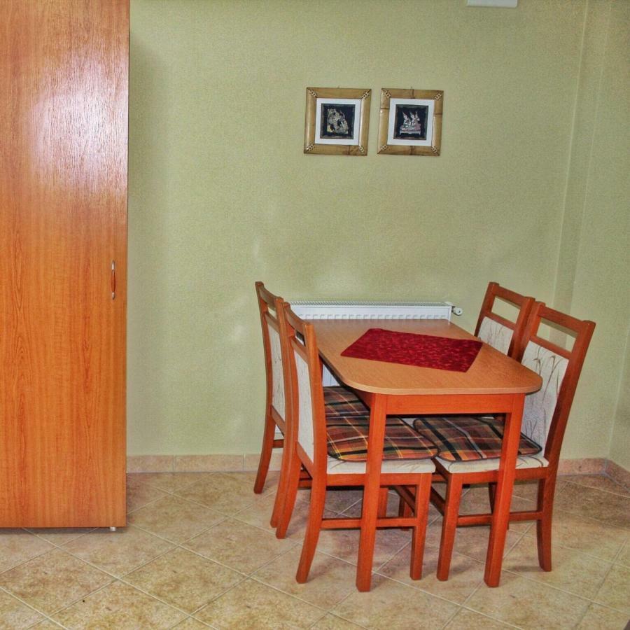 Iris Vendeghaz Apartment Hajdúszoboszló Exterior foto